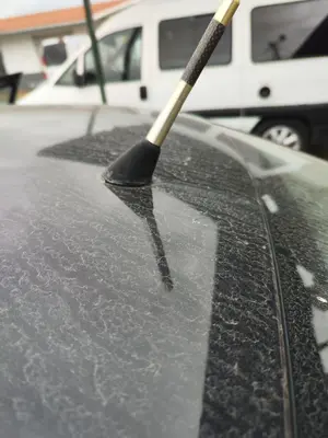 Foto de BASE DE ANTENA VOLKSWAGEN BORA BERLINA (1J2)(1998) 1.9 TDI (110 CV / 81 KW)