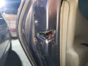 Foto de CERRADURA PUERTA TRASERA IZQUIERDA RENAULT SCENIC II (JM) 1.9 dCi Diesel (120 CV / 88 KW) referencia 8200119332
