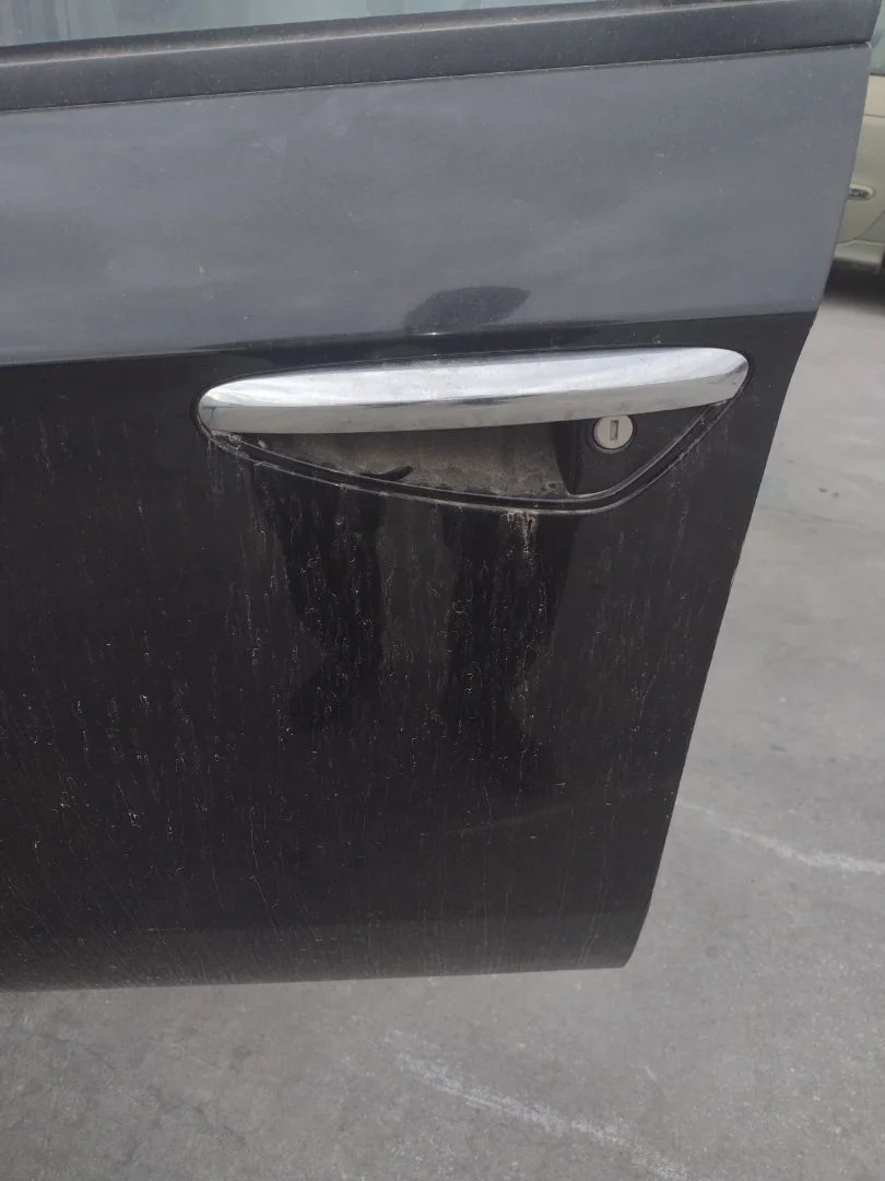 Foto de MANETA EXTERIOR DELANTERA IZQUIERDA ALFA ROMEO 159 (140) 1.9 JTD (M) 16V CAT (150 CV / 110 KW)