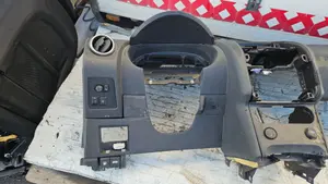 Foto de SALPICADERO NISSAN QASHQAI (J10) 2.0 16V CAT (141 CV / 104 KW) referencia 68030JD90A foto 3