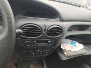 Foto de CALEFACCION ENTERA NORMAL RENAULT MEGANE I CLASSIC (LA0) 2.0 CAT (114 CV / 84 KW)