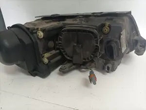 Foto de FARO IZQUIERDO VOLKSWAGEN PASSAT BERLINA (3B2) referencia 1EL00834007 foto 5