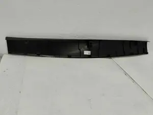 Foto de MOLDURAS TRASERAS PORSCHE CAYENNE (TIPO 92A) referencia 7P5867603 foto 2