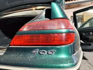 Foto de PILOTO TRASERO DERECHO PEUGEOT 406 BERLINA (S1/S2) 2.0 HDi CAT (90 CV / 66 KW) referencia 6351E8
