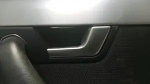 Foto de MANETA INTERIOR TRASERA DERECHA AUDI A4 AVANT (8E) 3.0 V6 24V TDI (233 CV / 171 KW) referencia 8E0839020