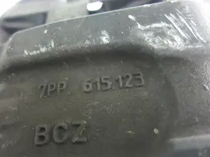 Foto de PINZA DE FRENO DELANTERA IZQUIERDA PORSCHE CAYENNE (TIPO 92A) referencia 7PP615123 foto 6