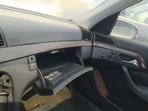 Foto de AIRBAG DELANTERO DERECHO MERCEDES-BENZ CLASE S (BM 220) BERLINA 5.0 V8 24V CAT (306 CV / 225 KW) referencia A2208601705