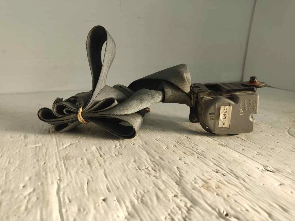 Foto de CINTURON SEGURIDAD TRASERO IZQUIERDO DAEWOO KALOS 1.2 CAT (72 CV / 53 KW) referencia 96534507