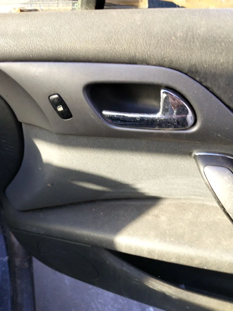 Foto de MANETA INTERIOR DELANTERA DERECHA PEUGEOT 407 1.6 HDi FAP CAT (9HZ / DV6TED4) (109 CV / 80 KW)