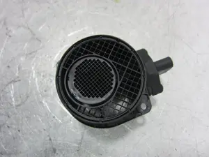 Foto de CAUDALIMETRO VOLKSWAGEN GOLF V (1K1)(10.2003) referencia 0281002461 foto 3