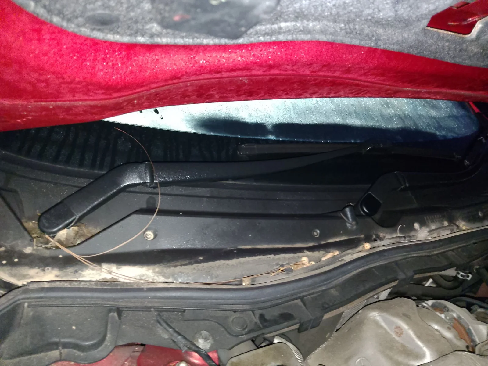 Foto de BRAZO LIMPIA DELANTERO DERECHO MAZDA 6 BERLINA (GJ) 2.2 Turbodiesel CAT (175 CV / 129 KW) referencia GHR167321