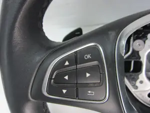 Foto de VOLANTE MERCEDES-BENZ CLASE A (BM 176) 1.5 CDI CAT (109 CV / 80 KW) referencia A00146089039E38 foto 3