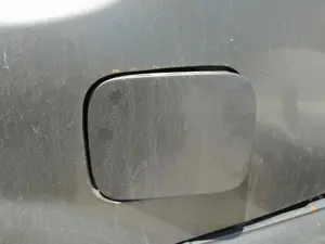 Foto de TAPA EXTERIOR COMBUSTIBLE NISSAN X-TRAIL (T30) 2.2 16V Turbodiesel CAT (114 CV / 84 KW) referencia 788308H300