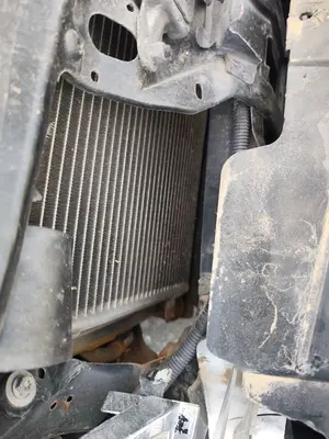 Foto de CONDENSADOR / RADIADOR  AIRE ACONDICIONADO RENAULT SCENIC I (JA...) 1.4 CAT (95 CV / 70 KW) referencia 7700434383