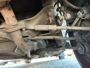 Foto de BRAZO SUSPENSION TRASERO DERECHO KIA CARENS (RS) 1.8 16V CAT (126 CV / 93 KW)