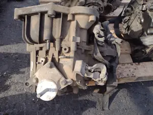 Foto de CAJA CAMBIOS OPEL VECTRA B BERLINA referencia 5495775
