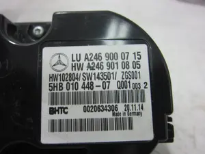 Foto de MANDO CALEFACCION / AIRE ACONDICIONADO MERCEDES-BENZ CLASE GLA (BM 156) 2.1 CDI CAT (136 CV / 100 KW) referencia A2469000715 foto 7