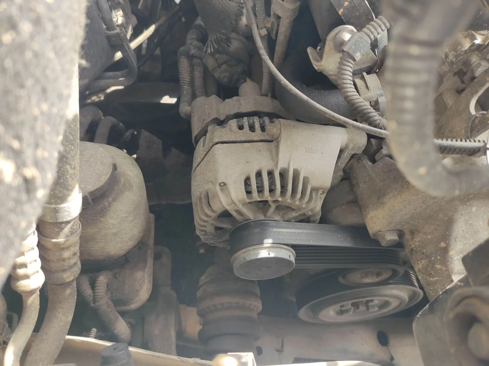 Foto de ALTERNADOR OPEL ASTRA H GTC 1.3 16V CDTI CAT (Z 13 DTH / L4I) (90 CV / 66 KW) referencia 13256930