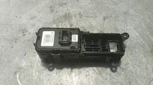 Foto de FRENO DE MANO ELECTRICO KIA NIRO (SG2) Híbrido 104 kW (1.6 Ltr. - 77 kW) (141 CV / 104 KW) referencia 93310G5AJ0 foto 4