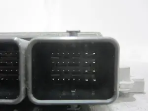 Foto de CENTRALITA MOTOR UCE RENAULT CLIO IV GRANDTOUR 0.9 Energy (90 CV / 66 KW) referencia 237105499R foto 6