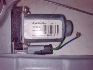 Foto de ELEVALUNAS DELANTERO IZQUIERDO PEUGEOT 207 1.4 HDi (68 CV / 50 KW) referencia 9222W9 foto 3