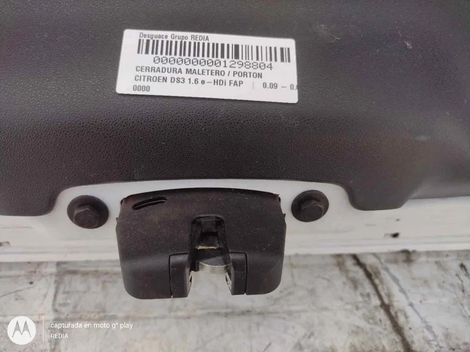 Foto de CERRADURA MALETERO / PORTON CITROEN DS3 1.6 e-HDi FAP (92 CV / 68 KW)