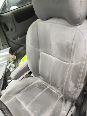 Foto de ASIENTO DELANTERO IZQUIERDO CHEVROLET UPLANDER 3.880 cc (243 CV / 181,20 KW) foto 2