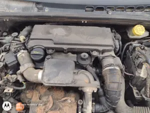 Foto de CAJA FILTRO AIRE CITROEN C3 1.4 HDi (68 CV / 50 KW)