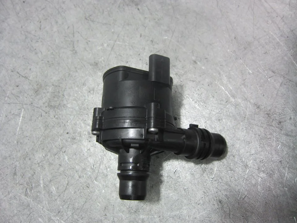 Foto de BOMBA AGUA PEUGEOT 508 Híbrido 265 kW (1.6 Ltr. - 147 kW) (360 CV / 265 KW) referencia 0392023423