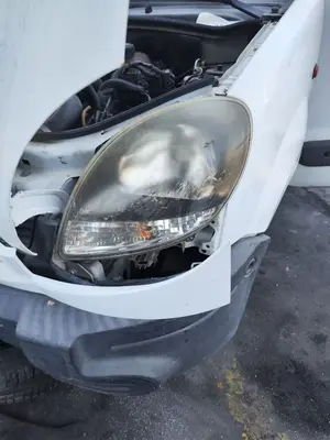 Foto de FARO IZQUIERDO RENAULT KANGOO I (F/KC0) 1.9 dCi Diesel CAT (84 CV / 62 KW) referencia 260602103R foto 1