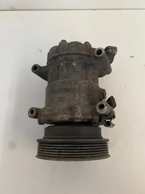 Foto de COMPRESOR AIRE ACONDICIONADO SIN MARCA SIN MODELO referencia 8200315744 foto 2