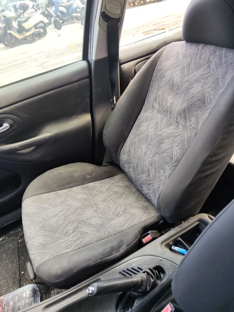 Foto de ASIENTO DELANTERO DERECHO FORD MONDEO BERLINA (GD) 1.8 Turbodiesel CAT (90 CV / 66 KW)