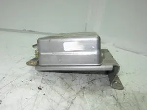 Foto de CENTRALITA AIRBAG CHRYSLER JEEP GR.CHEROKEE (ZJ)/(Z) 5.2 V8 CAT (211 CV / 155 KW) referencia 39754C foto 4