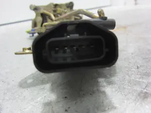 Foto de CERRADURA PUERTA DELANTERA IZQUIERDA SUZUKI IGNIS (RG/FH) 1.3 CAT (83 CV / 61 KW) referencia 123J2214 foto 4