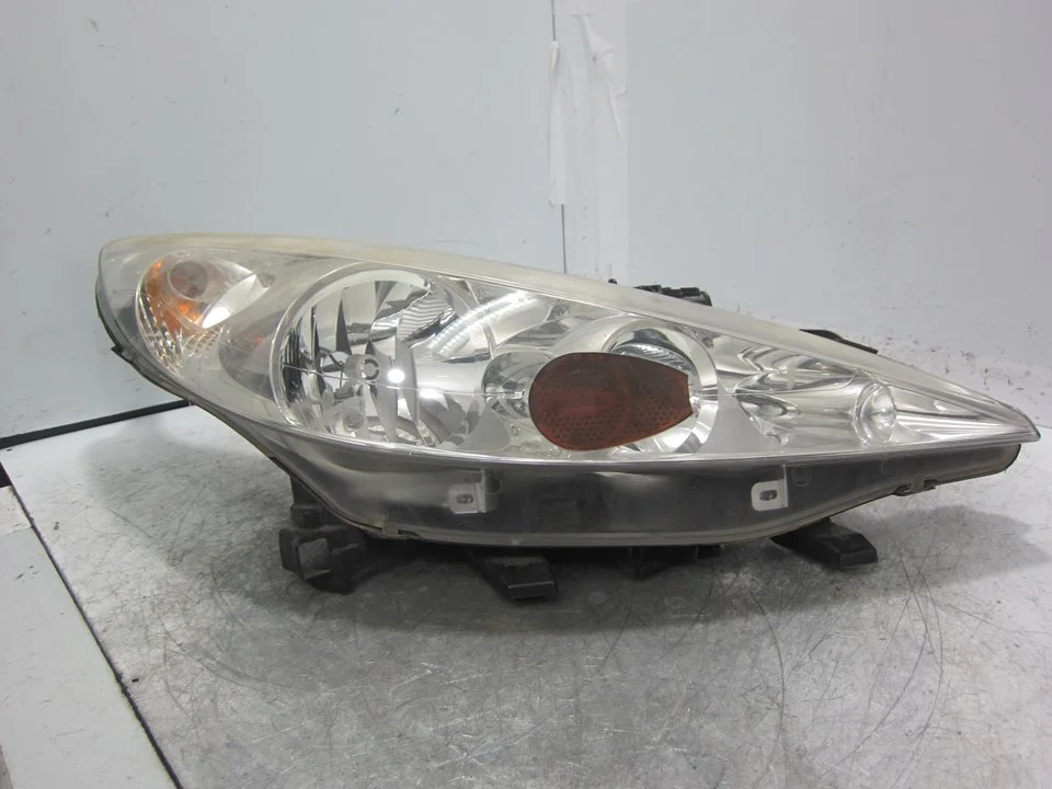 Foto de FARO DERECHO PEUGEOT 207 CC CABRIO-COUPÉ 1.6 16V (120 CV / 88 KW) referencia 9680131280