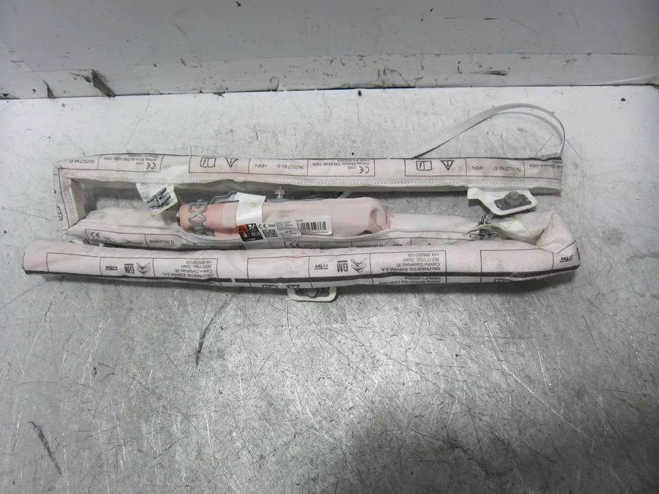 Foto de AIRBAG CORTINA DELANTERO DERECHO OPEL CROSSLAND X 1.2 (110 CV / 81 KW) referencia 34252740