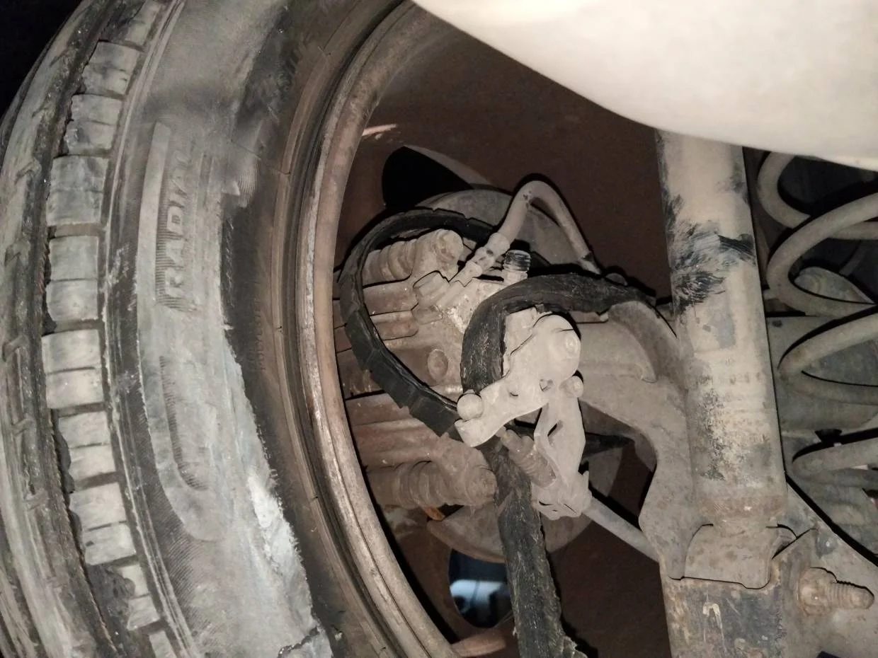 Foto de PINZA DE FRENO TRASERA IZQUIERDA VOLKSWAGEN GOLF IV BERLINA (1J1)(10.1997)