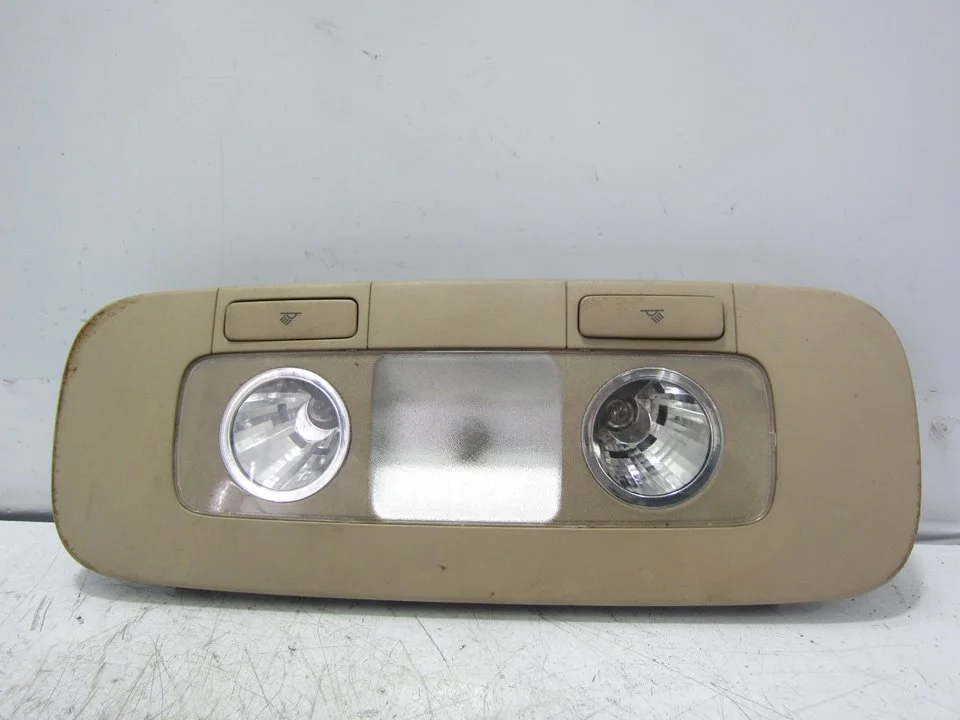 Foto de NO IDENTIFICADO VOLKSWAGEN PASSAT BERLINA (3C2) 2.0 TDI (140 CV / 103 KW) referencia 3C0947291A