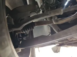 Foto de BRAZO SUSPENSION DELANTERO IZQUIERDO RENAULT MEGANE II COUPE/CABRIO 1.5 dCi Diesel (106 CV / 78 KW)