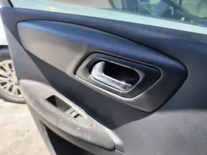 Foto de MANETA INTERIOR TRASERA IZQUIERDA CITROEN C4 BERLINA 2.0 16V CAT (RFJ / EW10A) (140 CV / 103 KW) referencia 9143J9 foto 2