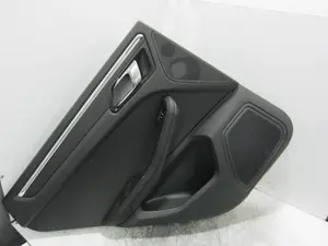 Foto de GUARNECIDO PUERTA TRASERA IZQUIERDA PORSCHE MACAN (95BA) referencia 95B867211 foto 1