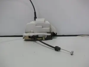 Foto de CERRADURA PUERTA DELANTERA DERECHA CITROEN C3 PLURIEL 1.6 16V CAT (NFU / TU5JP4) (109 CV / 80 KW) referencia 46978780