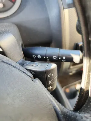 Foto de MANDO LIMPIA RENAULT MEGANE II BERLINA 5P 1.5 dCi Diesel (106 CV / 78 KW)