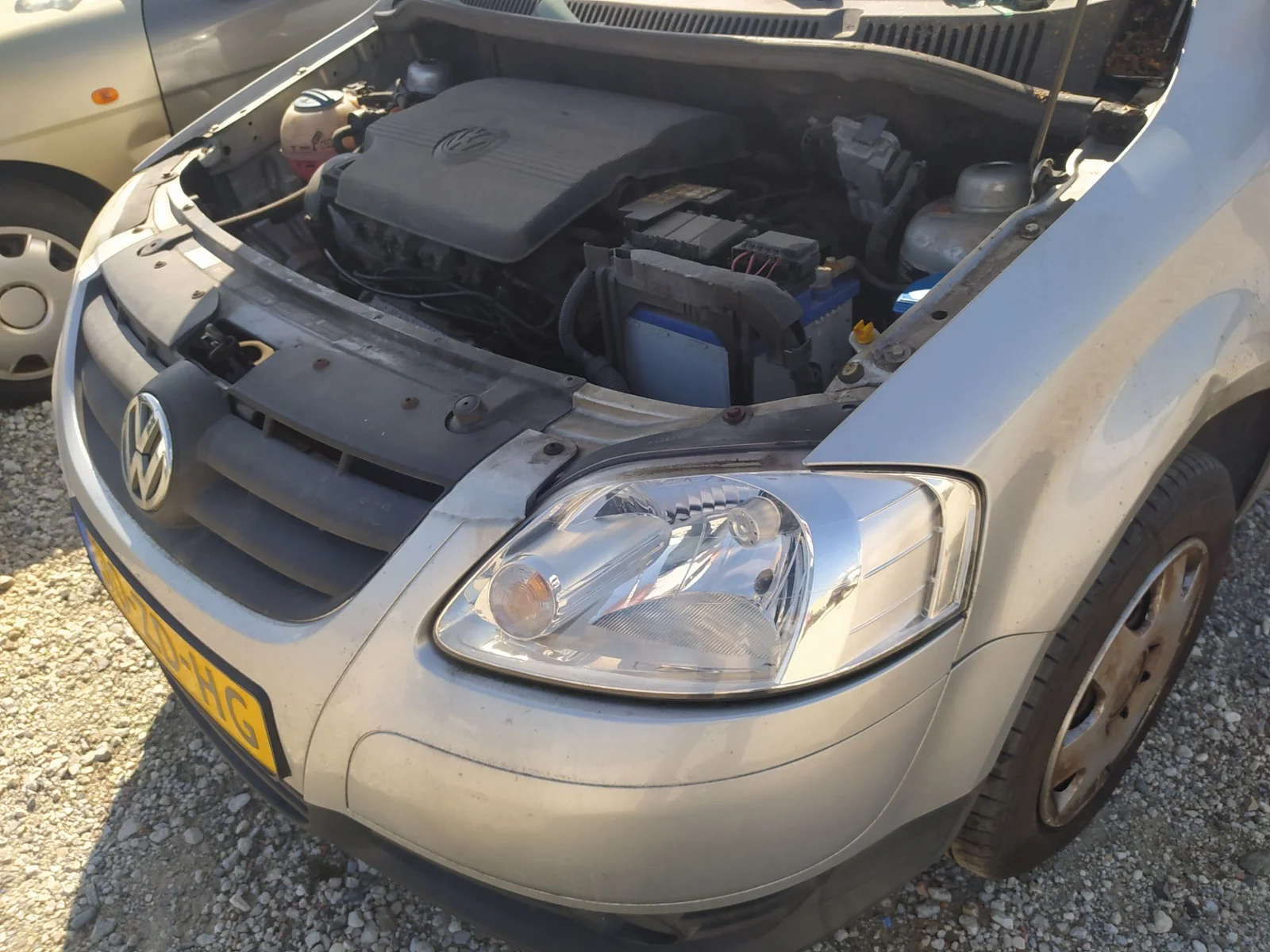 Foto de EJE DELANTERO / CUNA MOTOR VOLKSWAGEN FOX (5Z1)(04.2005) 1.4 (75 CV / 55 KW)