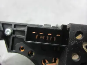 Foto de MANDO MULTIFUNCION CHEVROLET ALERO 2.4 CAT (141 CV / 104 KW) referencia 22661036 foto 5