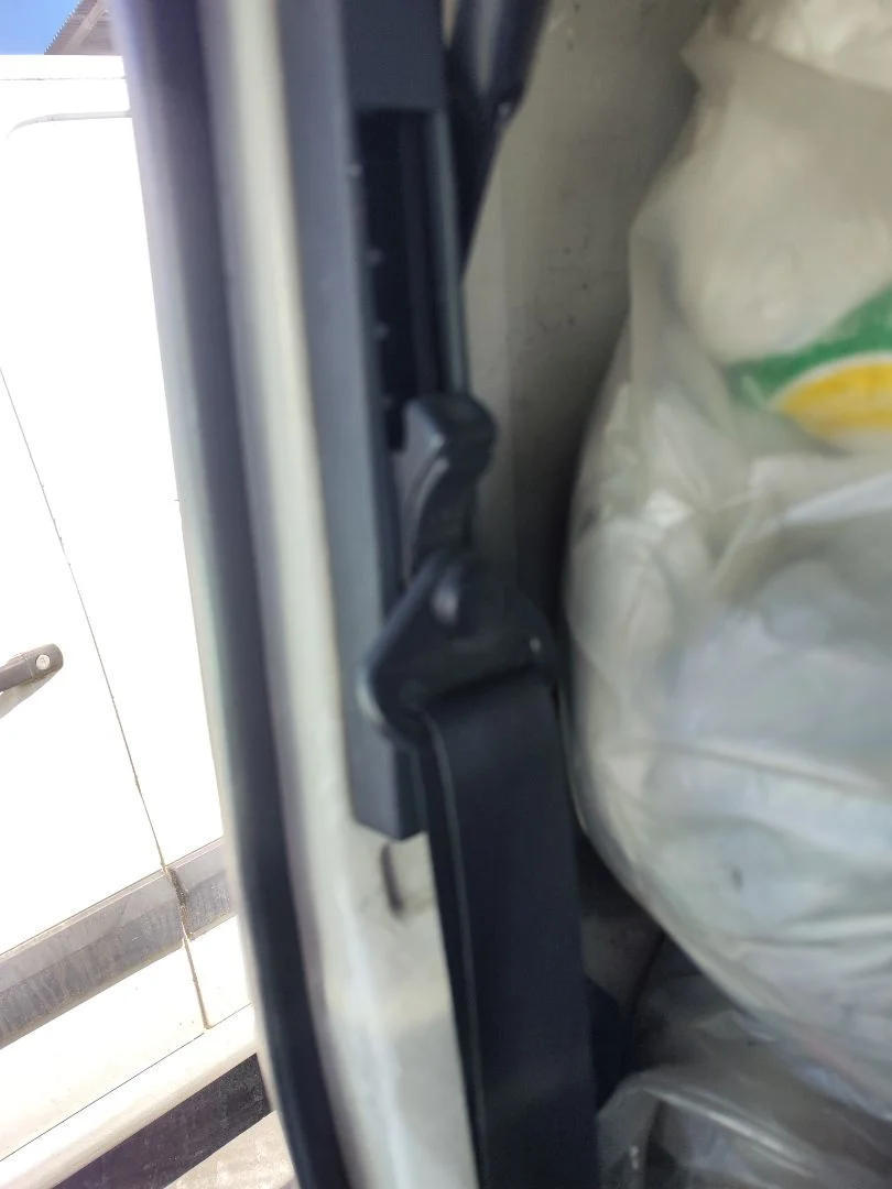 Foto de CINTURON SEGURIDAD DELANTERO DERECHO FORD TRANSIT CONNECT (TC7) 1.8 TDCi CAT (90 CV / 66 KW)