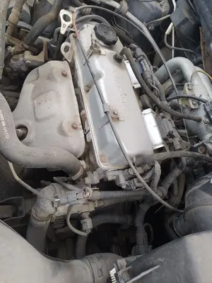 Foto de MOTOR COMPLETO MITSUBISHI SPACE STAR (DG0) 1.6 CAT (98 CV / 72 KW) referencia 4G18 foto 3
