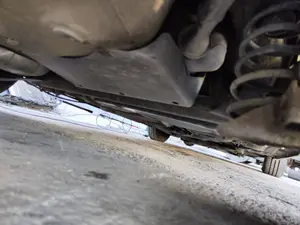Foto de PUENTE TRASERO VOLKSWAGEN GOLF IV BERLINA (1J1)(10.1997) 1.6 16V (105 CV / 77 KW) referencia 1J0500051J foto 4