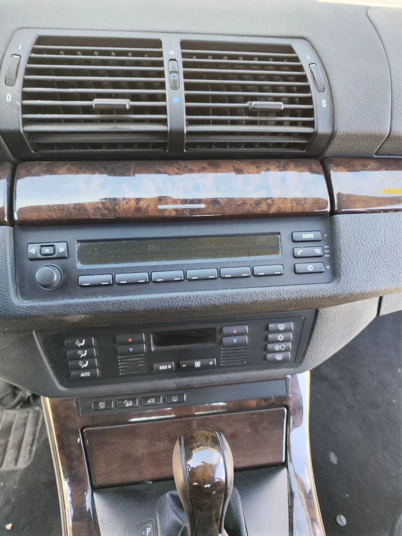 Foto de SISTEMA AUDIO / RADIO CD BMW SERIE X5 (E53) 3.0 Turbodiesel CAT (218 CV / 160 KW)