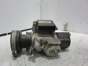 Foto de NO IDENTIFICADO HONDA S-WING referencia 16400-KTF-642 foto 4